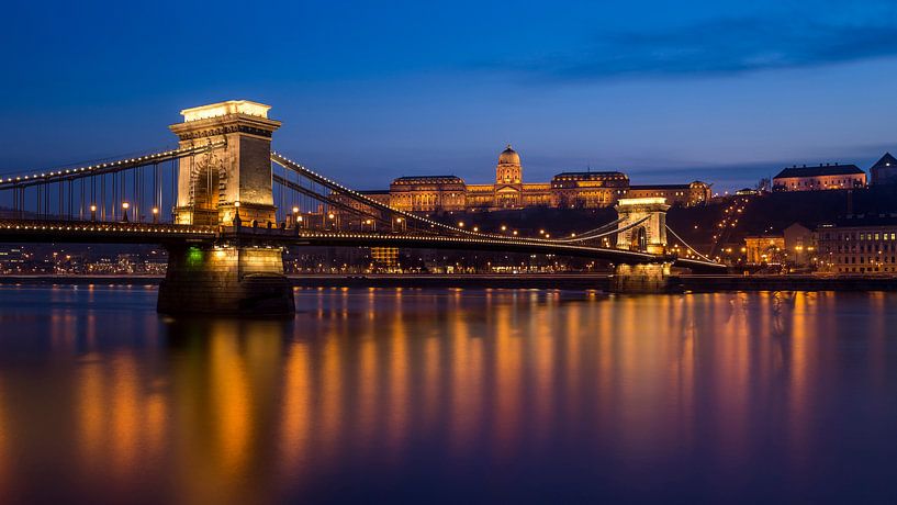 Chain Bridge, Budapest by Adelheid Smitt