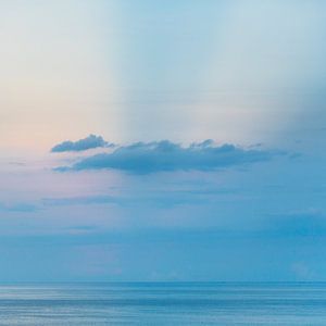 Lever de soleil au bord de la mer