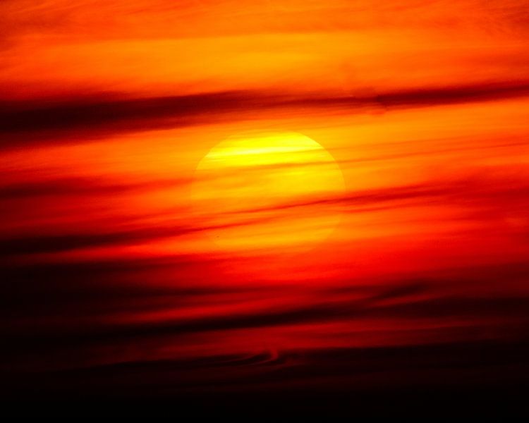 Sunset in Zeebrugge by Lisa Dumon