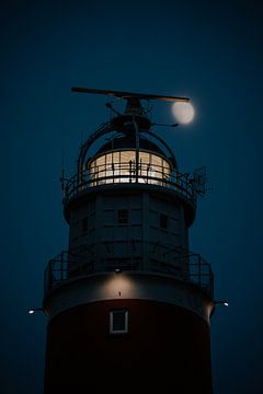 Vuurtoren Texel in de avond van Photography by Cynthia Frankvoort