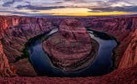 Horseshoe bend in Arizona during sunset by Michael Bollen thumbnail