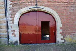Through the red door
