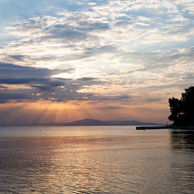 Sonnenuntergang in Griechenland von Miranda van Hulst