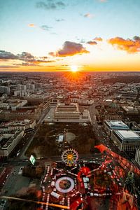 Berlin zum Sonnenuntergang vom Fernsehturm aus