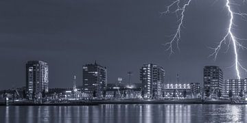 Feyenoord Rotterdam stadium with a big lightening strike (7) by Tux Photography