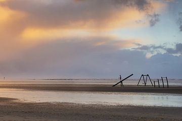 Swing on the beach of the North Sea