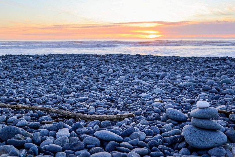 Sunset west coast New Zealand by Nicolette Suijkerbuijk