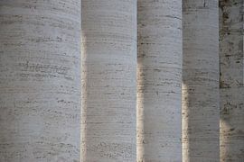 Zuilengalerij  by Ronald Wilfred Jansen