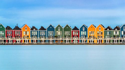 Kleurrijke Huisjes aan de Rietplas in Houten (Nederland)