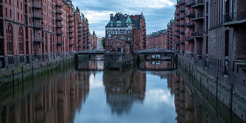 Hambourg Speicherstadt par Albert Mendelewski