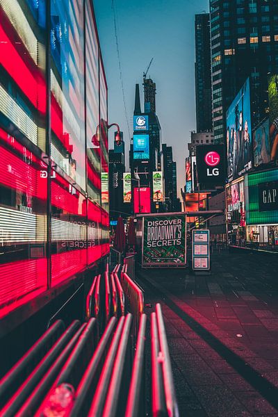 New York City by Hello Pompoyo