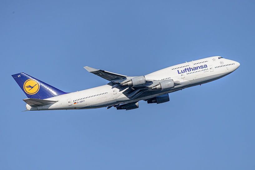Start der Lufthansa Boeing 747-400 Jumbo Jet. von Jaap van den Berg
