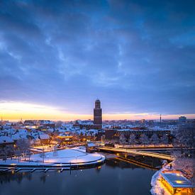 Zwolle city centre in the snow by Bas van der Gronde