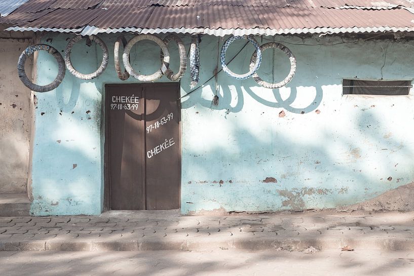 Straatbeeld in Ouidah | Benin van Photolovers reisfotografie