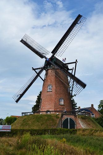 Molen Nooit Gedacht in Cadzand draaiend