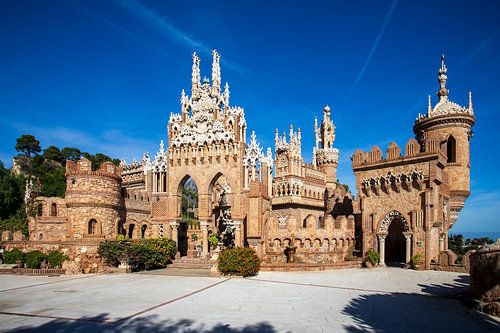 Castillo de Colomares – Fairytale monument in Andalusia