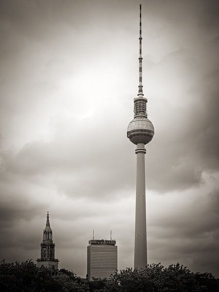 Schwarzweiss-Fotografie: Berlin – Fernsehturm par Alexander Voss