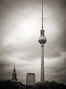 Schwarzweiss-Fotografie: Berlin – Fernsehturm von Alexander Voss Miniaturansicht