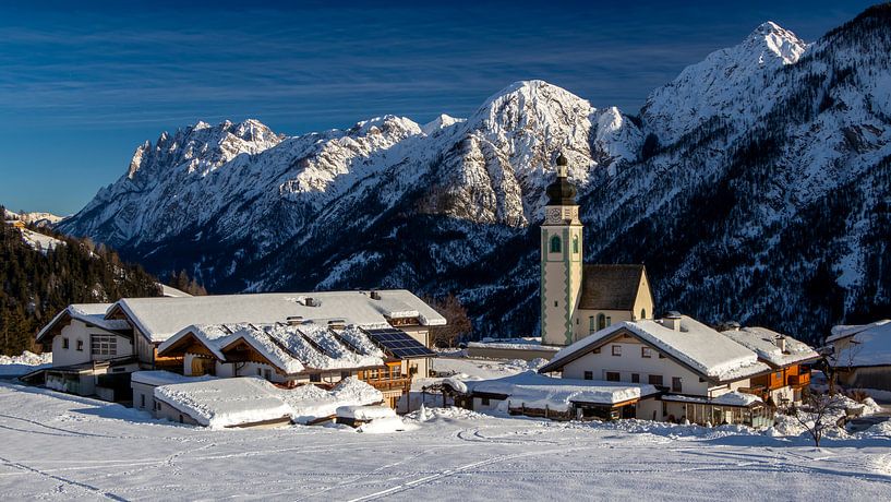Bergdorp in het Hochpustertal - Oost-Tirol - Oostenrijk van Felina Photography