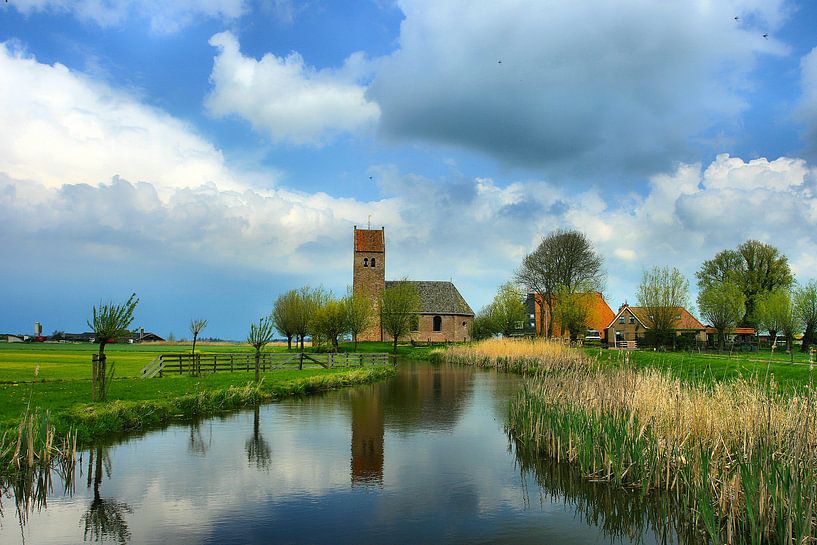 Kerkje in Westhim (Westhem)  Friesland par Juul Baars
