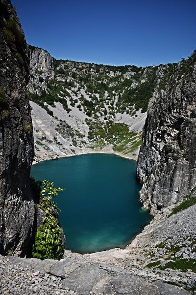 Blauwe meer in Kroatië van Tuur Wouters