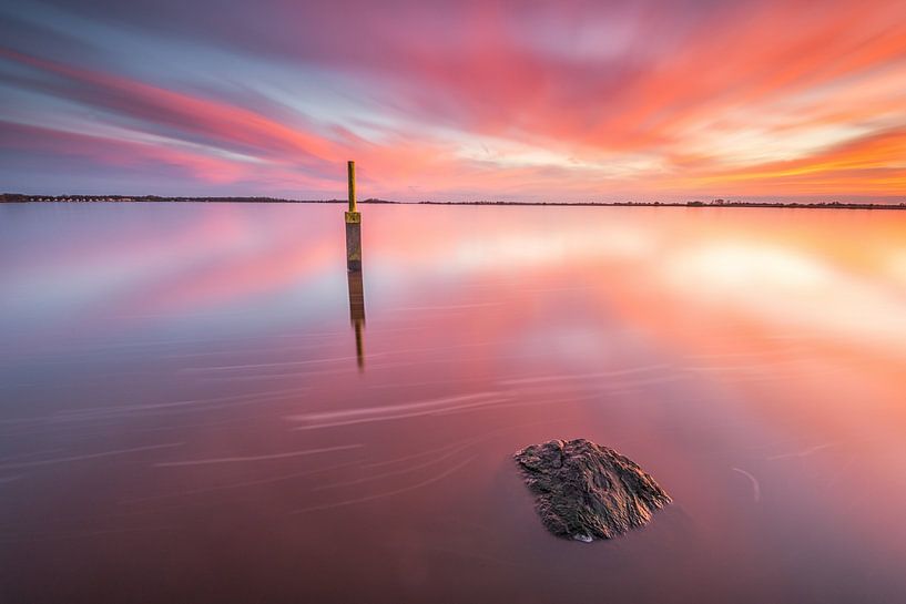 Fireworks over the Schildmeer Steendam Groningen by Rick Goede