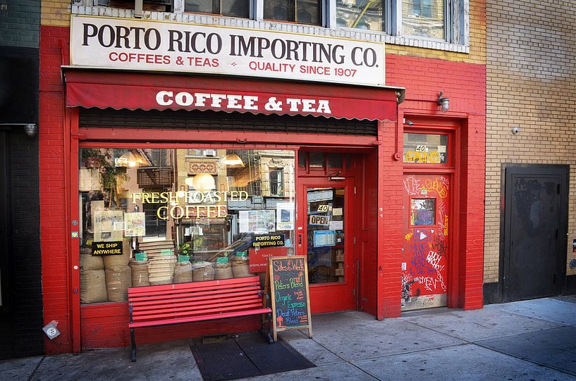 New York Colorful East Village I von Marlika Art