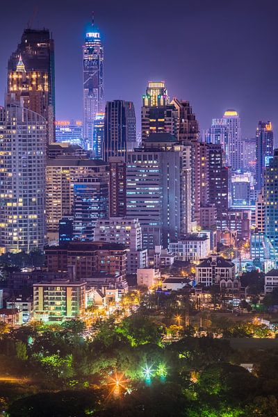 Le centre-ville de Bangkok de nuit par Jelle Dobma