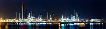 Panorama haven Rotterdam; industrie van Anton de Zeeuw