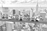 Lunch atop a skyscraper Lego edition - New York van Marco van den Arend thumbnail
