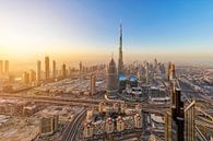 Dubai bij zonsopgang van Dieter Meyrl thumbnail