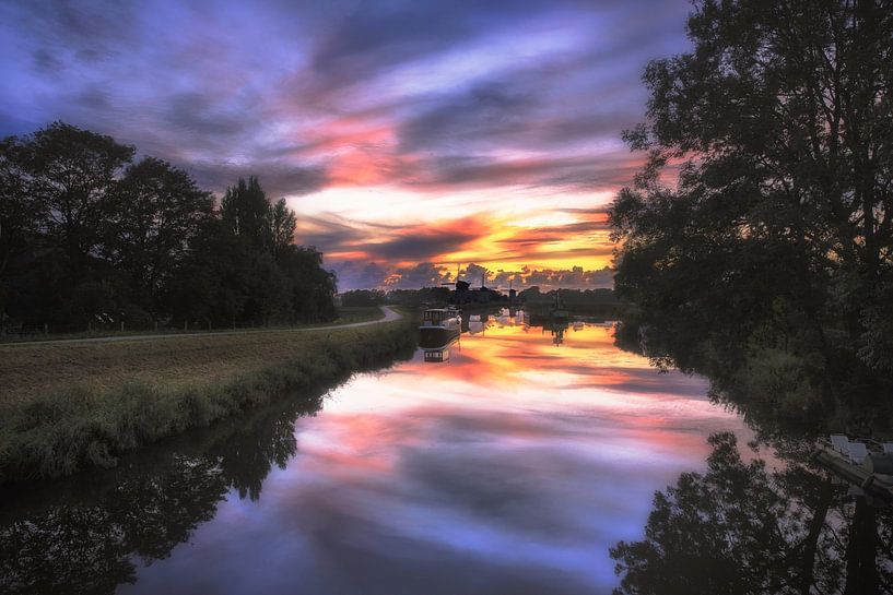 Moulins à vent au village de Rustenburg par Marc Hollenberg