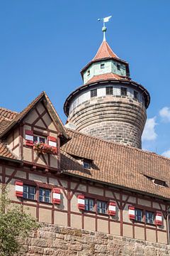 NÜRNBERG Sinusvormige toren van het keizerlijk kasteel van Melanie Viola