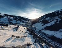 Tal des Skigebiets Saalbach Hinterglemm in Österreich