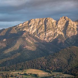 Dernière lumière dans les montagnes. sur Jesper Drenth Fotografie