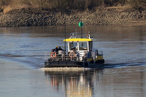 Fähre von Sint-Amands, Schelde, Belgien