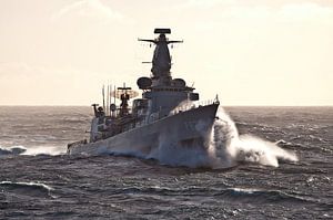 Frégate dans les vagues - partie II