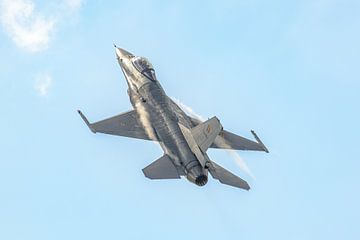 Belgian General Dynamics F-16 Fighting Falcon (FA-133). by Jaap van den Berg