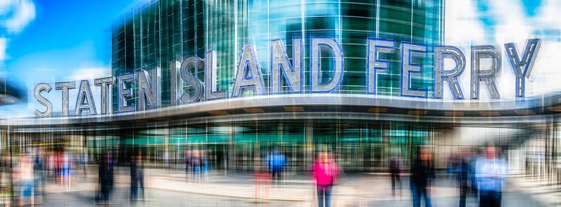 Staten Island Ferry par Hannes Cmarits