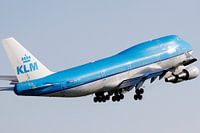 744 KLM Departing Schiphol