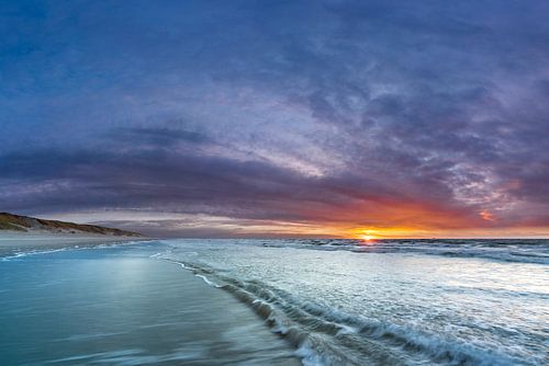 Paal 12 Texel zonsondergang