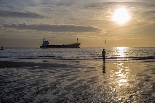Tegenlicht op een Zeeuws strand