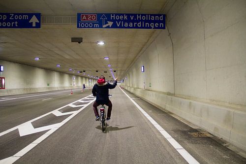 Cycling through the A20 tunnel