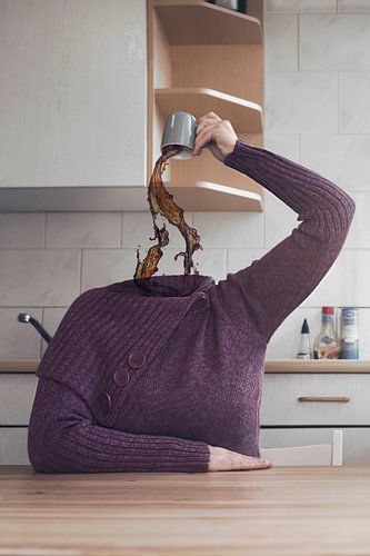 Beeldmanipulatie van Ochtendritueel - Vrouw Zonder Hoofd voor Koffie