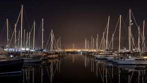 Night in the harbour sur Frans Nijland