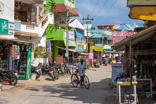 The streets of Mamallapuram (India)
