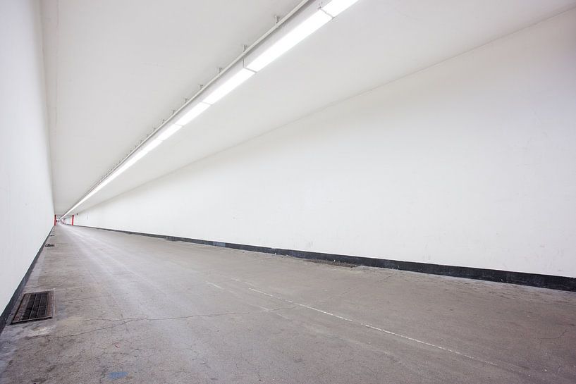 Le Sint-Annatunnel est un tunnel pour piétons et cyclistes. par Marcel Derweduwen