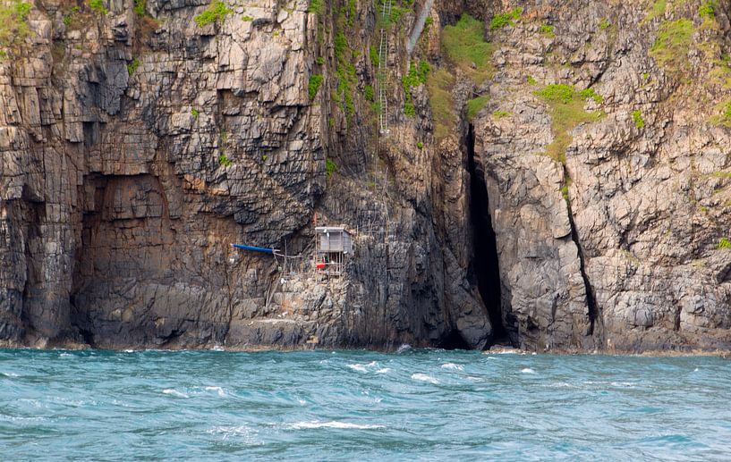 Hermit in the South China Sea by WeltReisender Magazin