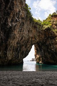 La côte, la plage et la baie. Coucher de soleil en Italie sur Fotos by Jan Wehnert