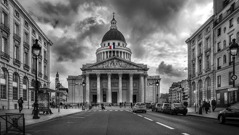 Der Zauber des Panthéon in Schwarz-Weiß. von Maurits van Hout